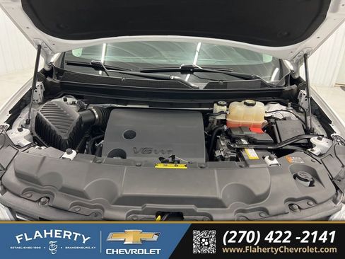 Used 2020 Chevrolet Traverse LT image 16