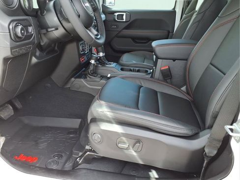 New 2026 Jeep Wrangler Rubicon image 10