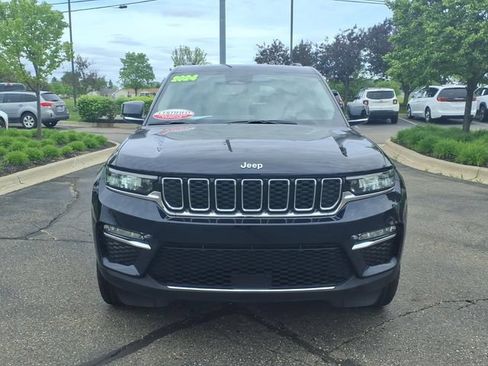 Certified 2024 Jeep Grand Cherokee Limited AWD/4WD image 2