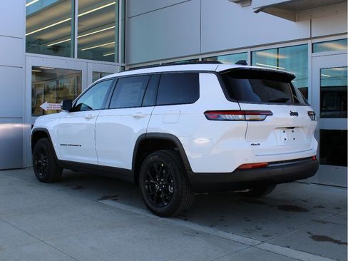 New 2026 Jeep Grand Cherokee L 4WD image 6