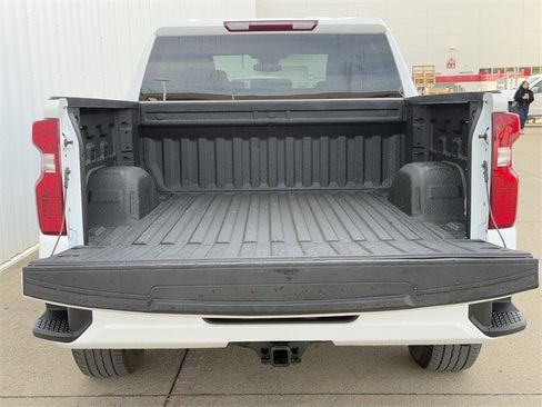 Used 2024 Chevrolet Silverado 1500 Custom image 31