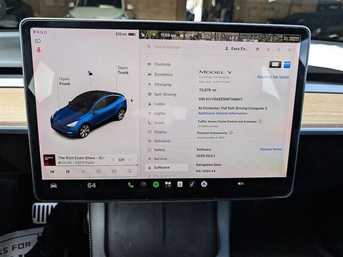 Used 2021 Tesla Model Y Long Range AWD/4WD image 21