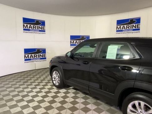 Used 2021 Chevrolet TrailBlazer LS FWD image 8