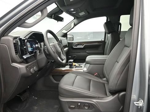 New 2026 Chevrolet Silverado 1500 LT Trail Boss w/ LT Trail Boss Premium Package AWD/4WD image 14