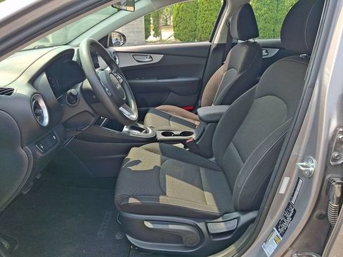 Used 2023 Kia Forte LXS FWD image 14