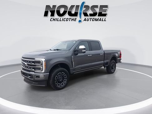 Used 2023 Ford F250 Platinum image 4