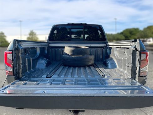 Certified 2021 Nissan Titan PRO-4X w/ Pro-4x Convenience Package image 24