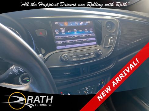 Used 2017 Buick Envision Essence image 13