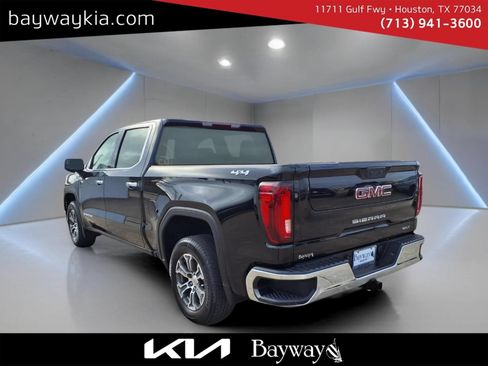 Used 2025 GMC Sierra 1500 SLT AWD/4WD image 2