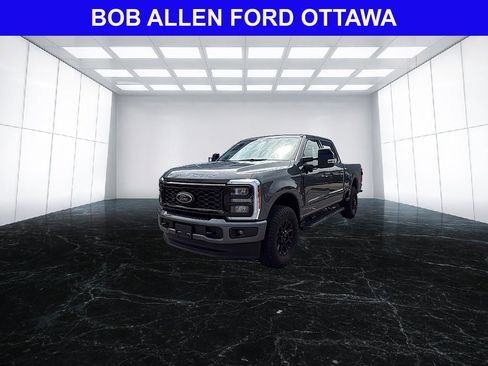 Used 2025 Ford F350 Lariat w/ Lariat Ultimate Package AWD/4WD image 1