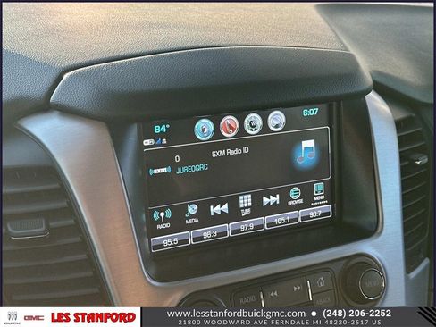 Used 2018 GMC Yukon XL SLT image 30