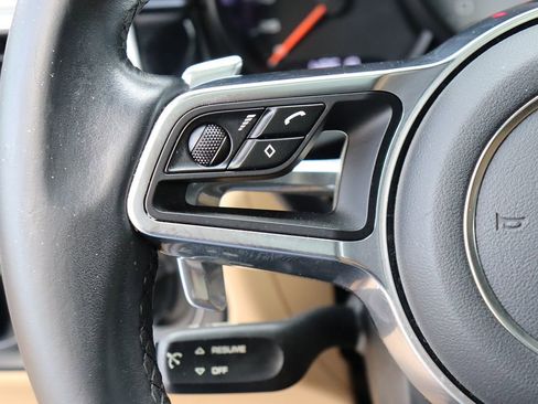 Used 2017 Porsche Macan S image 14