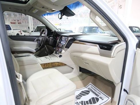 Used 2016 GMC Yukon Denali w/ Open Road Package image 33