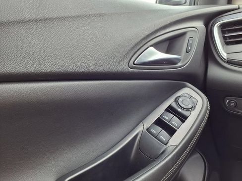 Used 2025 Buick Encore GX Preferred FWD image 17
