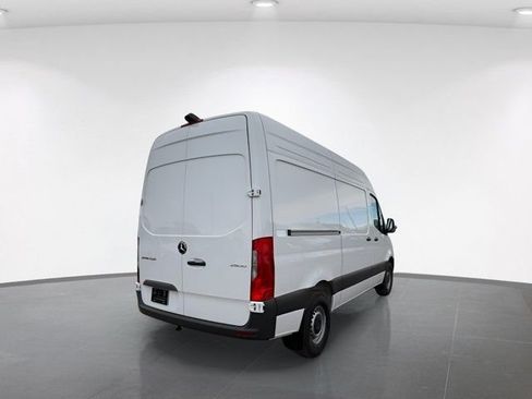 New 2025 Mercedes-Benz Sprinter 2500 image 8