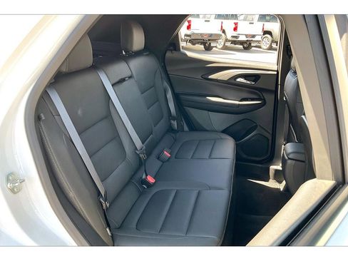 Used 2025 Chevrolet TrailBlazer ACTIV w/ Convenience Package image 28