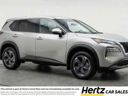 Used 2025 Nissan Rogue SV