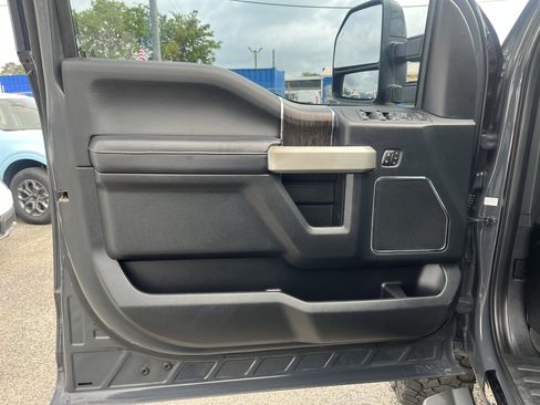 Used 2021 Ford F250 Lariat AWD/4WD image 14