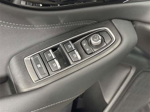 Used 2025 Subaru Outback Limited image 18