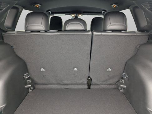 New 2025 Jeep Compass Latitude image 47