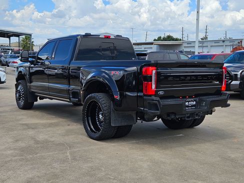 Used 2025 Ford F350 Platinum AWD/4WD image 7