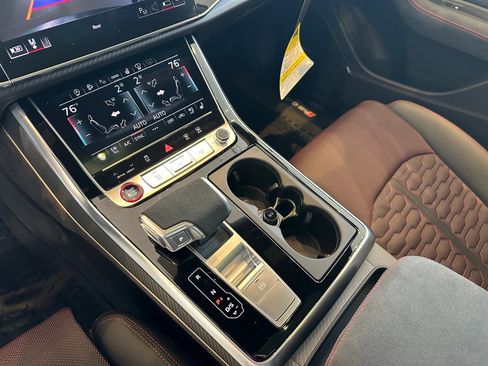 New 2026 Audi RS Q8 performance image 20