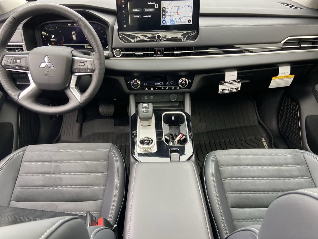 New 2026 Mitsubishi Outlander SE FWD image 17