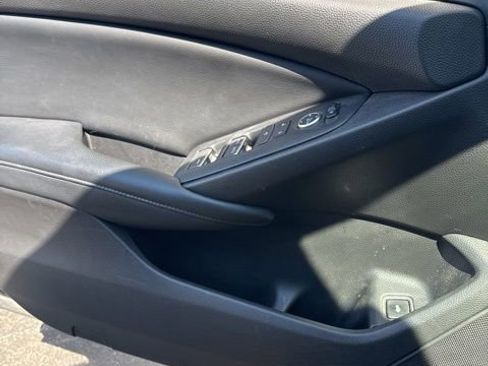 Used 2018 Honda Accord LX image 9