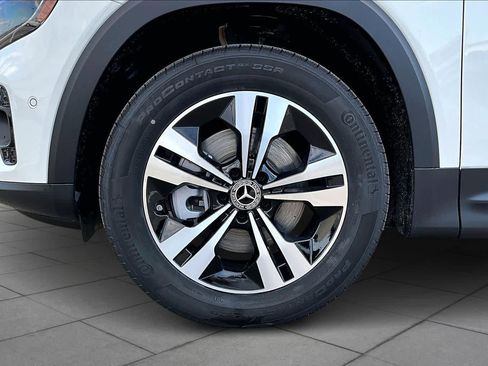 New 2026 Mercedes-Benz GLB 250 4MATIC image 11