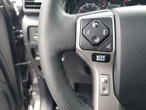 Used 2023 Toyota 4Runner SR5 Premium image 18