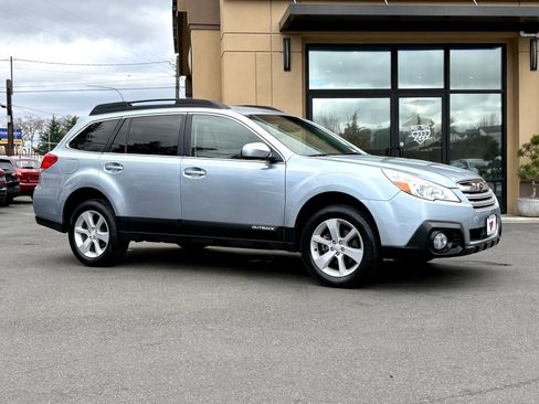 Used 2013 Subaru Outback 2.5i Premium w/ All-Weather Pkg AWD/4WD image 1