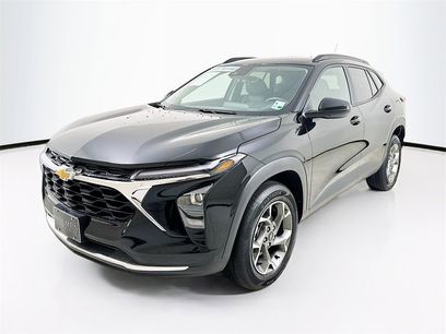 Used 2025 Chevrolet Trax LT w/ LT Convenience Package