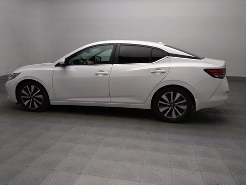 Used 2021 Nissan Sentra SV w/ SV Premium Package FWD image 3