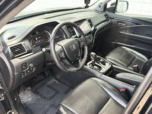 Used 2018 Honda Ridgeline RTL-E image 4