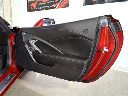 Used 2015 Chevrolet Corvette Stingray w/ 2LT Preferred Equipment Group image 18