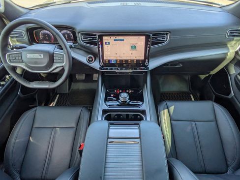 New 2026 Jeep Grand Wagoneer Limited w/ Premium Group II image 16