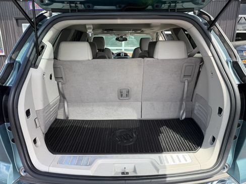Used 2009 Buick Enclave CXL w/ Entertainment Package #4 AWD/4WD image 21
