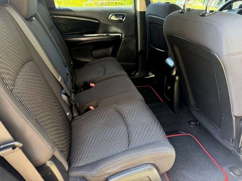 Used 2012 Dodge Journey SXT w/ Flexible Seating Group FWD image 34