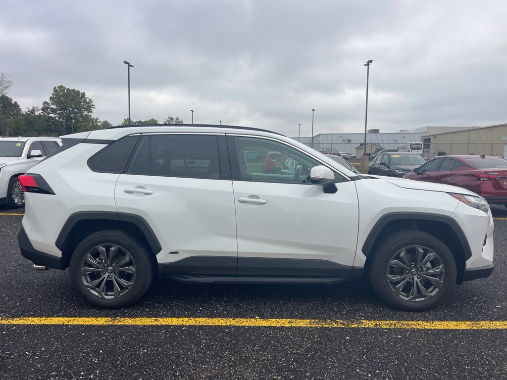 Used 2024 Toyota RAV4 XLE Premium w/ Weather Package AWD/4WD image 6