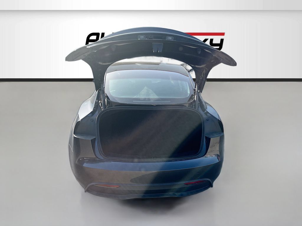 Used 2025 Tesla Model 3 Long Range RWD image 27