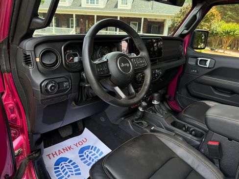 Used 2024 Jeep Wrangler Unlimited Rubicon 392 image 40
