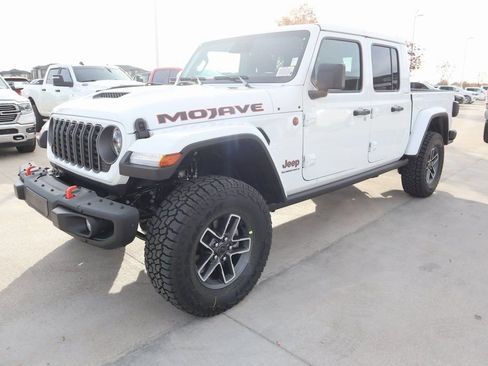 New 2026 Jeep Gladiator Mojave image 11