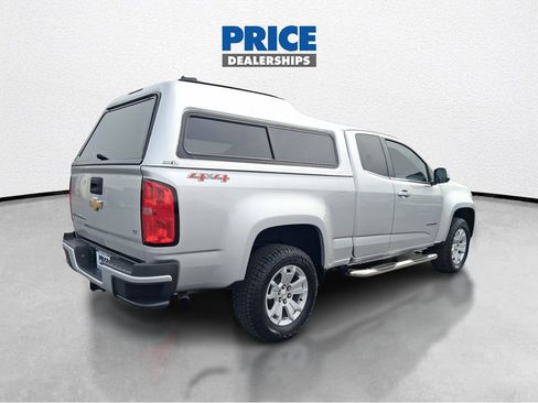 Used 2018 Chevrolet Colorado LT w/ LT Convenience Package AWD/4WD image 5