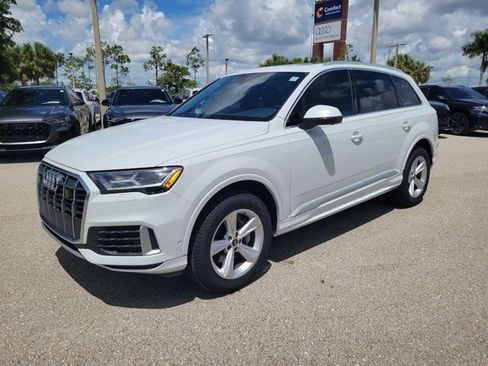 Used 2023 Audi Q7 2.0T Premium w/ Convenience Package AWD/4WD image 4