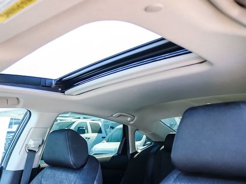 Used 2025 Honda Accord SE image 25