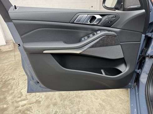 New 2026 BMW X7 xDrive40i w/ Premium Package image 10