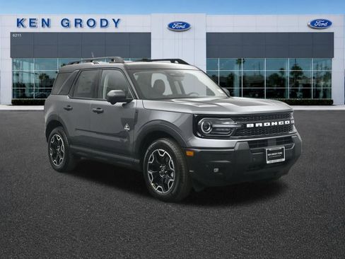 New 2026 Ford Bronco Sport Outer Banks AWD/4WD image 1