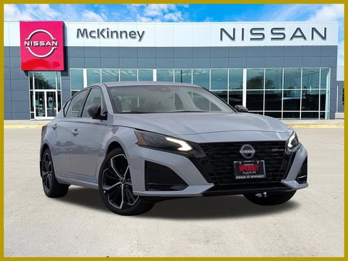 New 2026 Nissan Altima 2.5 SR FWD image 1