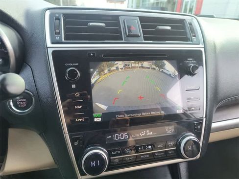 Used 2018 Subaru Outback 3.6R Limited image 17