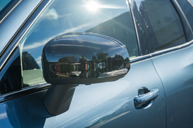 New 2027 Volvo XC60 T8 Plus AWD/4WD image 15
